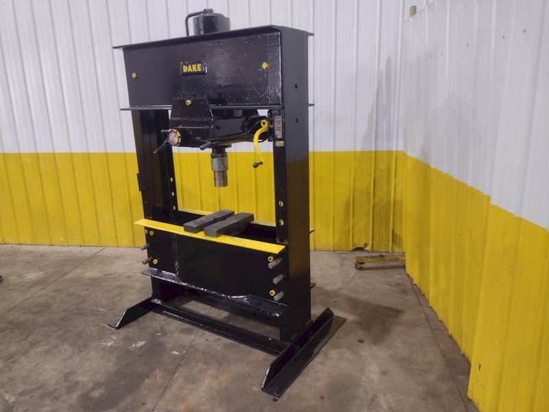 150 TON DAKE MODEL #5-150 H-FRAME HYDRAULIC PRESS: YOBRO #24689