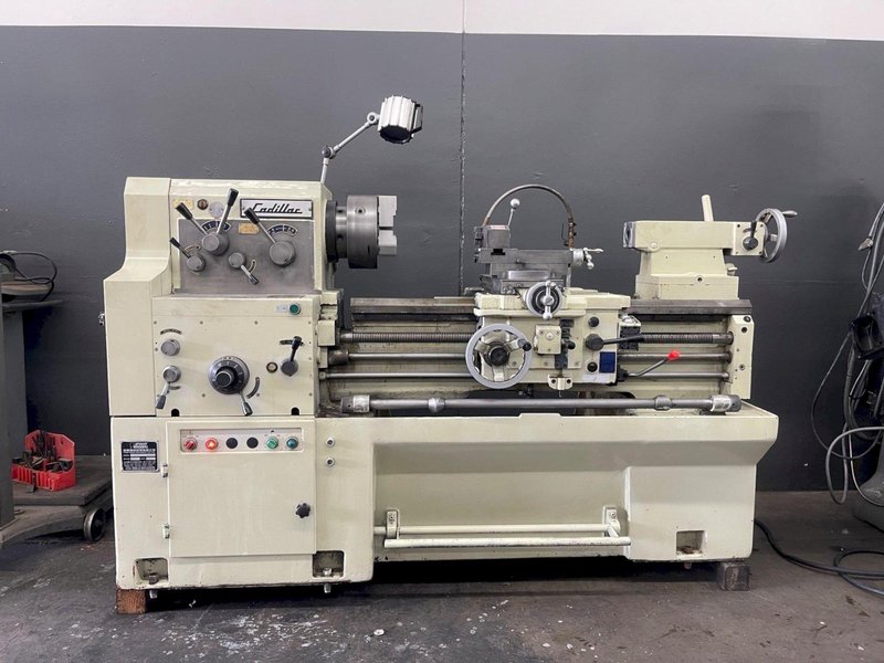 2005 CADILLAC MODEL CL4885G 1940 ENGINE LATHE