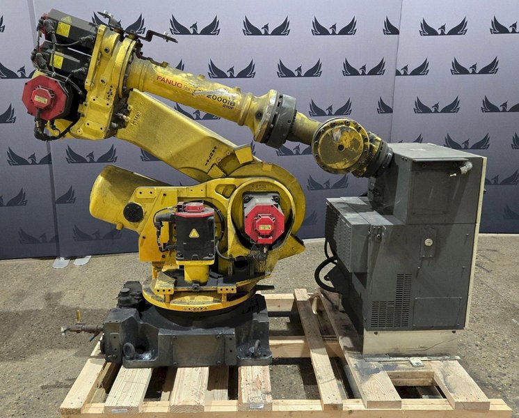 FANUC R-2000IB/210F + R30IB ROBOT ARM AND CONTROL CABINET USED