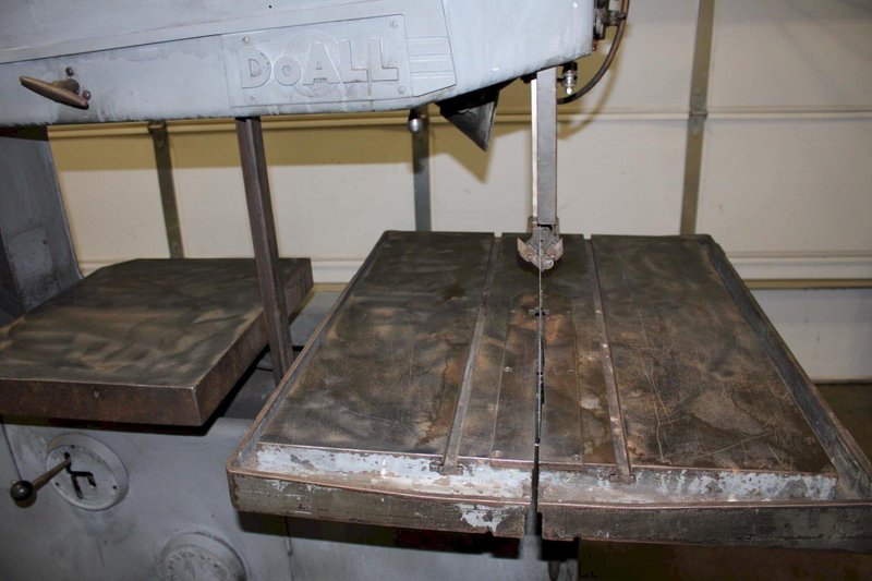 16" DOALL VERTICAL BANDSAW