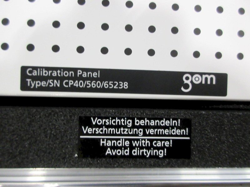 GOM Calibration Panels (2pcs), CP40 / MV 320mm &amp; CP40 / MV 560mm, Both In Protective Carry Cases- Auction Item