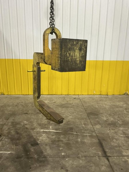 10 TON X 36" CALDWELL MODEL #82-10-36 COIL LIFT C HOOK : YOBRO #25229