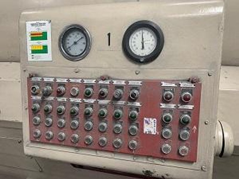 VERSON WHEELON DIRECT ACTING HYDRAULIC FORMING PRESS