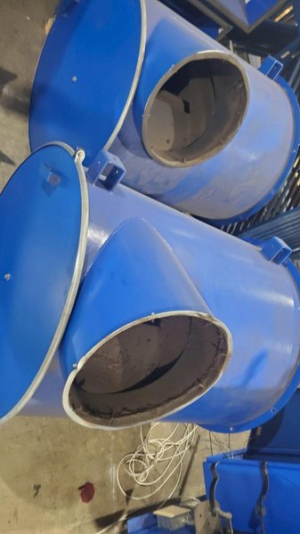 (2) Robovent DFS-8000 Dust collector's