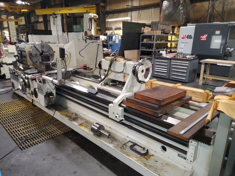 TOS ENGINE LATHE : YOBRO 25404