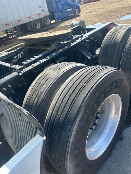 2023 Volvo VNL64T860 4V4NC9EJ5PN307510