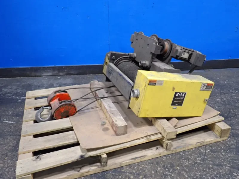 R &amp; M MATERIALS HANDLING INC. 5 TON HOIST  -  SC 518