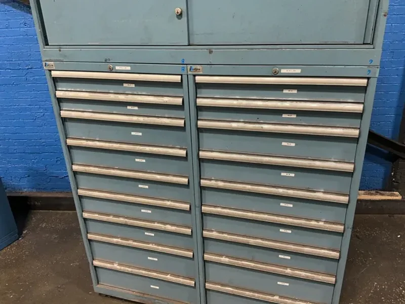 LISTA 18 DRAWERS TOOL CABINET