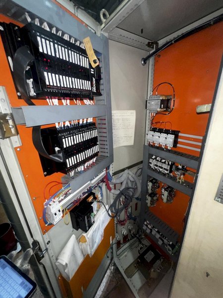 7/16&quot; National-Formax Model FX-32M 2 Die 2 Blow Cold Header