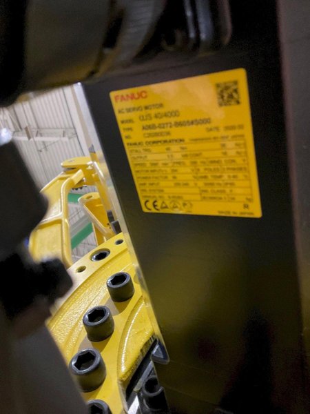 FANUC M-410IC/185 ROBOT W R-30IB PLUS CONTROLLER USED