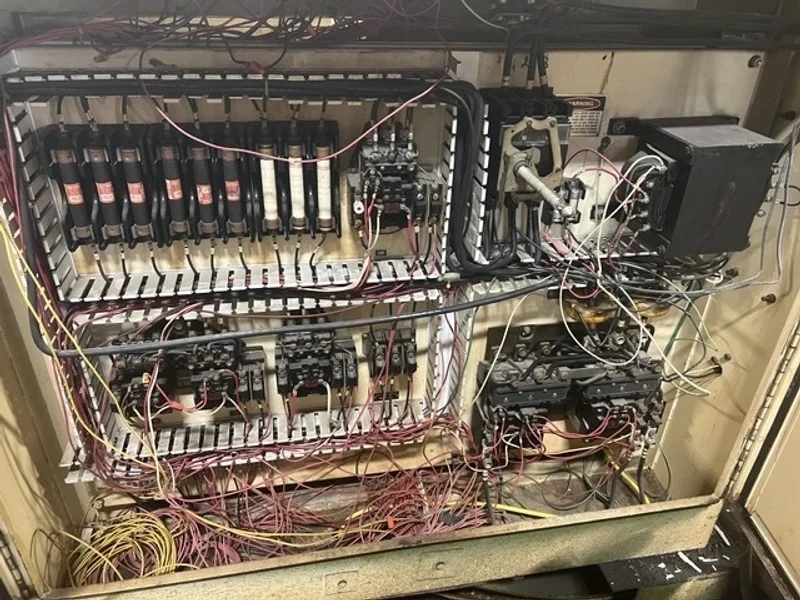 MINSTER 300 TON "HEVISTAMPER" 54X36 SSDC PRESS, S/N E2-300-21320, STOCK#...