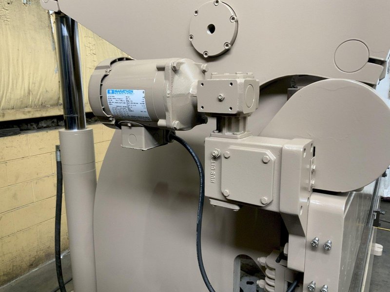 100 TON ACCURPRESS PRESS BRAKE: STOCK #80843