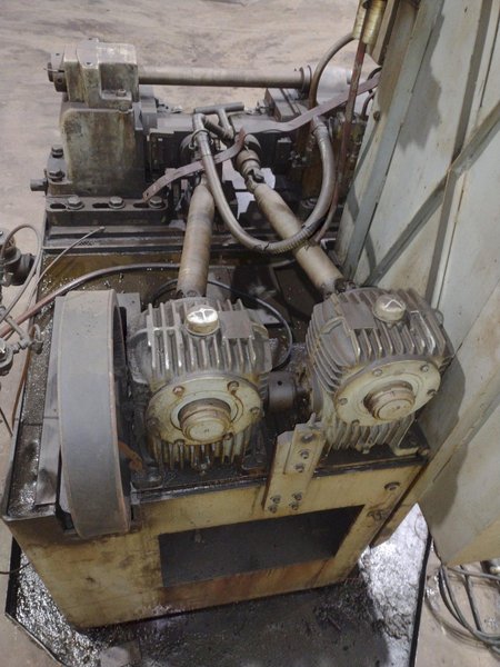 2&quot; REED MODEL #B112 THREAD ROLLER: STOCK #20040