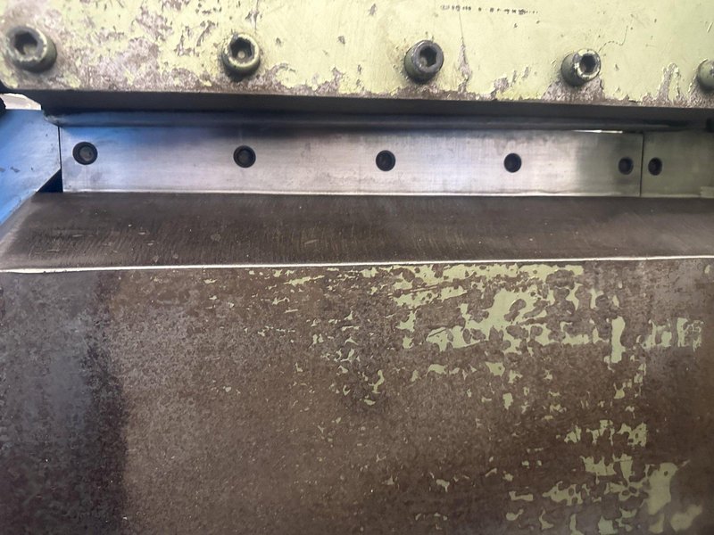 140  TON PIRANHA MODEL #PII-140  HYDRAULIC IRONWORKER: STOCK #77377