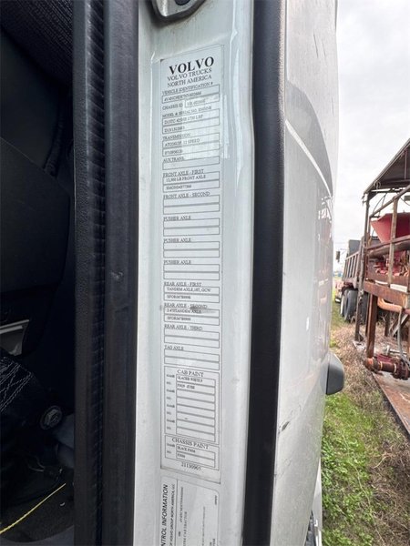 2022 Volvo VNL64T 760 4V4NC9EH7NN602666