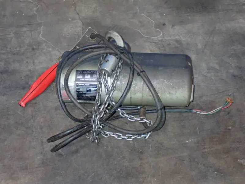 CM HOIST 16 FPM 1/2HP ELECTRIC CHAIN HOIST  -  MODEL F