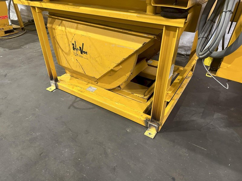 HI-VAC MODEL 230 INDUSTRIAL VACUUM SYSTEM: STOCK #77328
