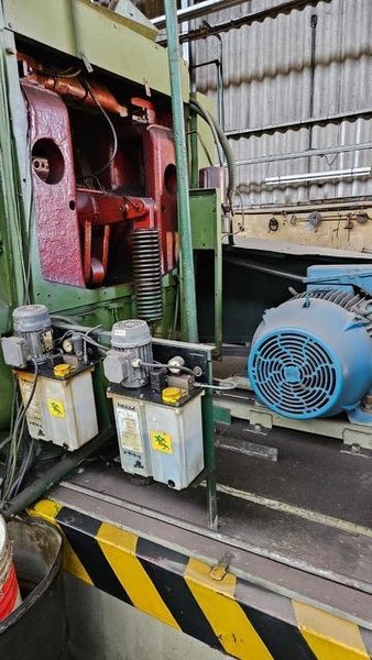 Hatebur  Model AMP-30 Hot Nut Former