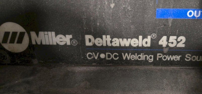 MILLER DELTAWELD 452 WITH WATERMATE 1A COOLING SYSTEM AND  WIRE FEEDER USED