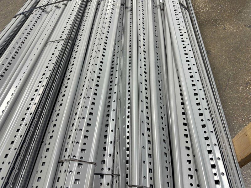 LYON 85” SHELVING POSTS