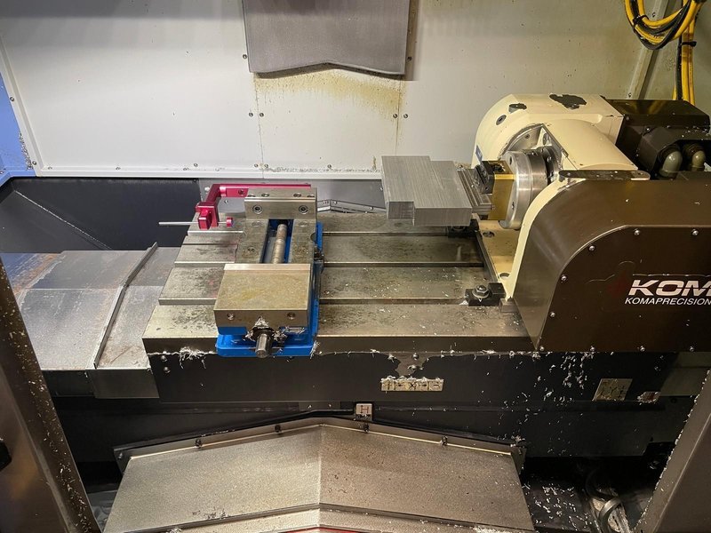 2019 Doosan DNM4500S CNC VMC with 4th/5th Axis KOMA TWA160 Rotary Table