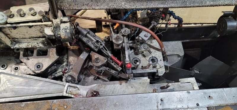 3/8″ X 3″ Hartford 10-400 Thread Roller w/LorBern Starting System