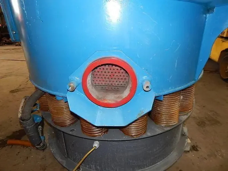 USED WALTHER TROWAL MODEL CD 400 8.83 CU. FT. VIBRATORY BOWL, Year 2004