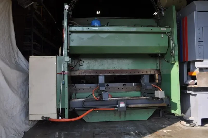 CINCINNATI 350 TON HYDRAULIC PRESS BRAKE, STOCK# 14118J