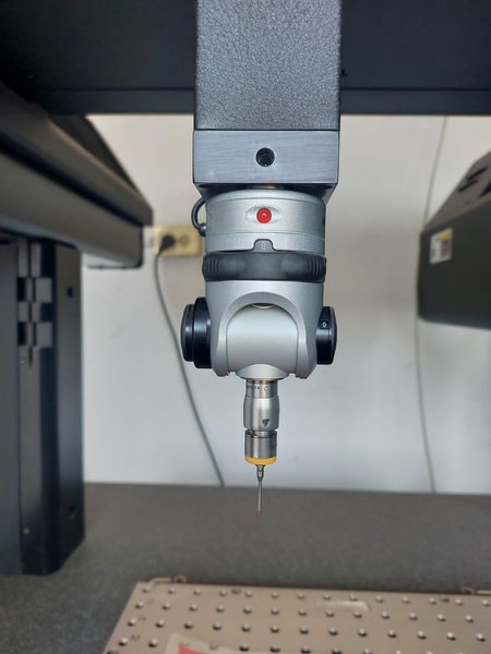 Hexagon SF 454 Coordinate Measuring Machine For Sale - 2017