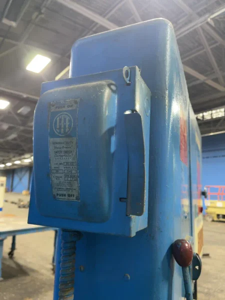 POWERMATIC 24” X 24” VERTICAL BAND SAW  -  87