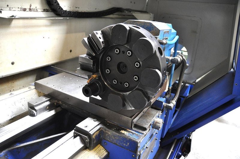 Pinacho - Taurus 310 Ø 620 x 2000 mm