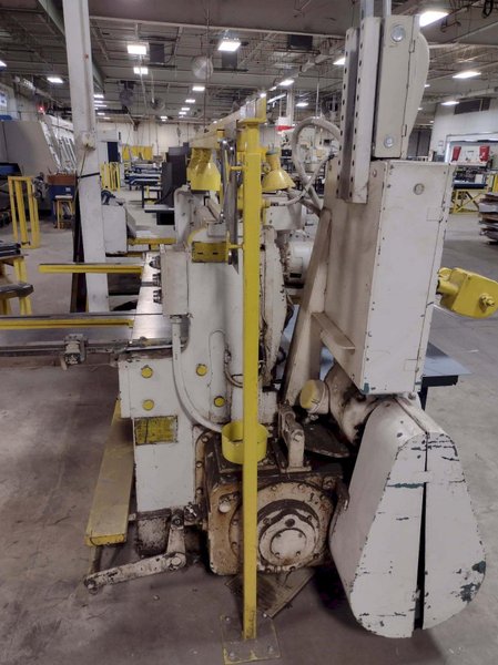 14 Gauge x 6′ Wysong 1472 Power Squaring Shear, 1995 – Squaring Arms Included