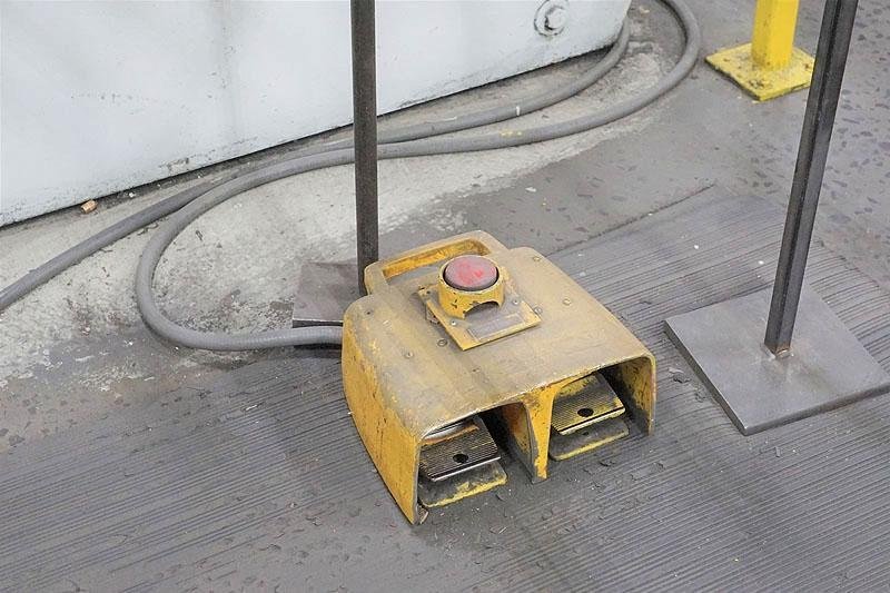 75 TON X 10' PACIFIC HYDRAULIC PRESS BRAKE: STOCK #77101