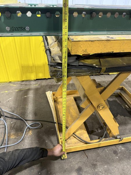 4000 LB X 40" X 36" ECONO-LIFT MODEL 3SL-36-40 HYDRAULIC SCISSOR LIFT TABLE WITH ROLLER TOP: STOCK #20920