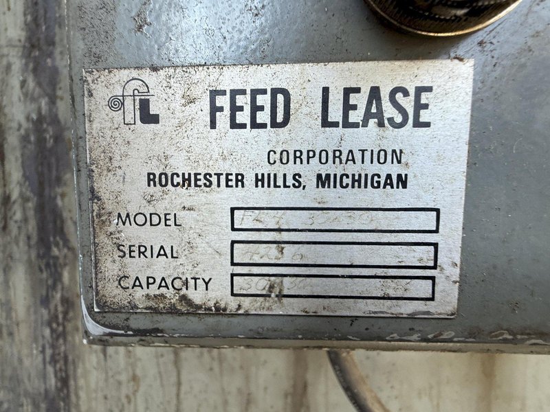 30&quot; Wide Feed Lease Air Feed and Pull Through Straightener Model # FL4-30-30