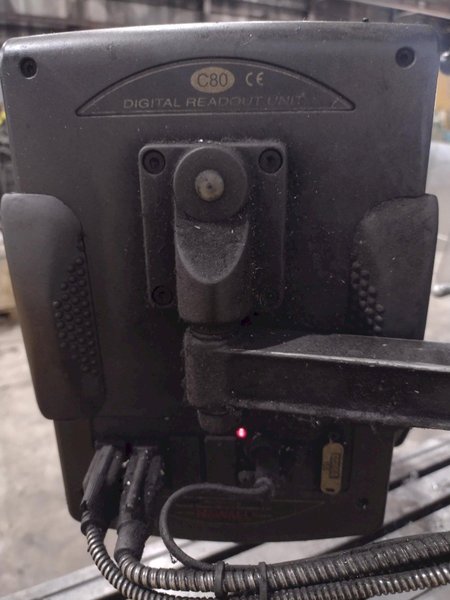 SEIKI XL VARIABLE SPEED VERTICAL KNEE MILL: YOBRO #23840