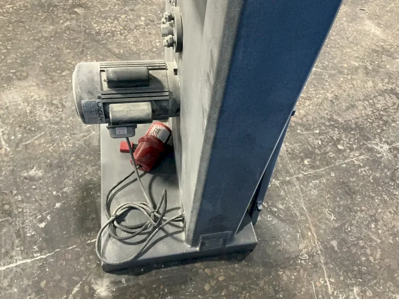 LAGUNA 18" 18BX VERTICAL BAND SAW  -  MBAND18BX2203