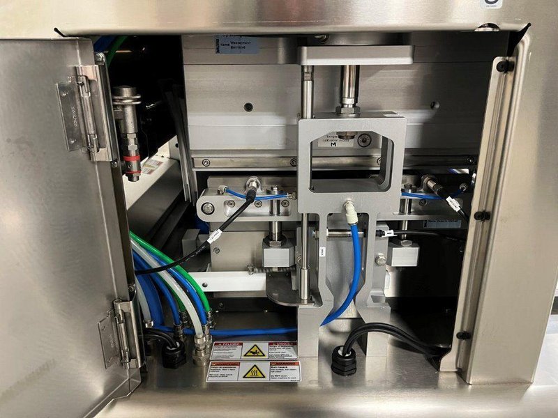MULTIVAC TRAY SEALER  -  T260