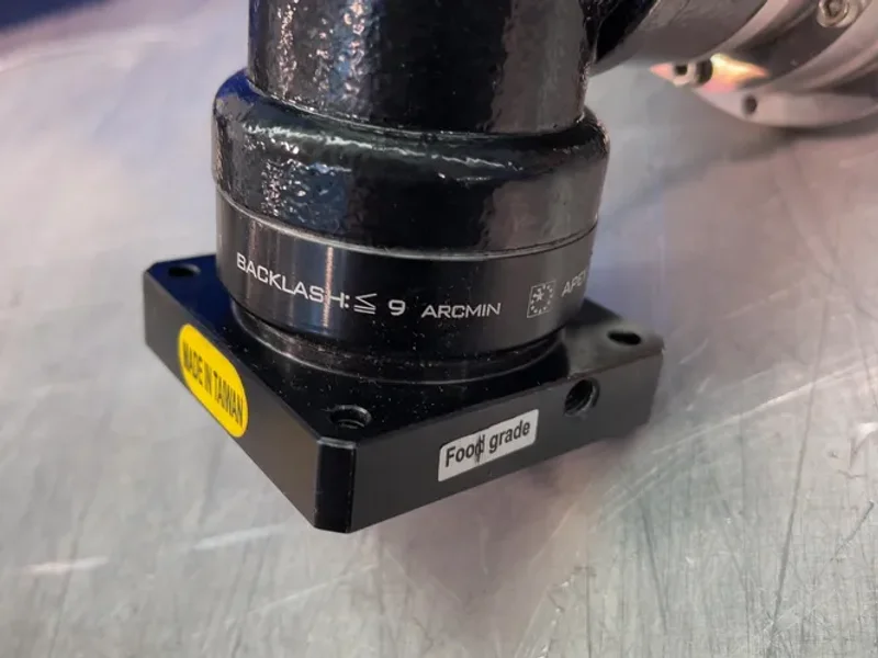 APEX DYNAMICS INC RIGHT ANGLE PLANETARY GEARBOXES  -  ADR047-P2