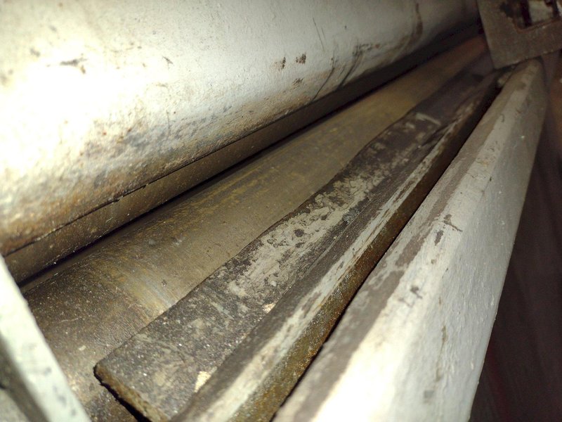 36" X 12" X .090" DALLAS MODEL #D400 AIR FEEDER: YOBRO #24890