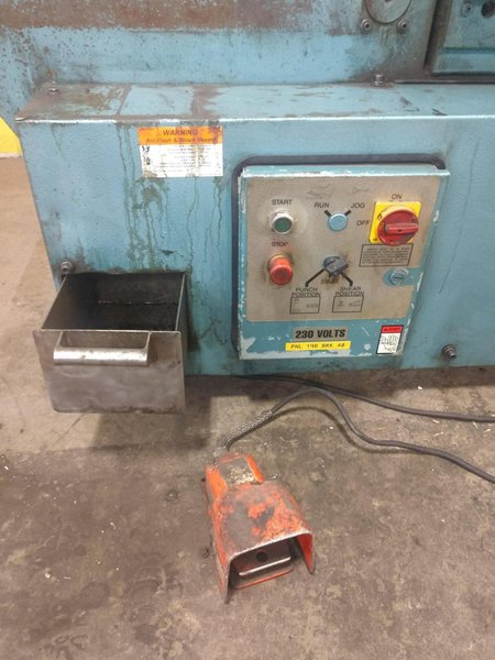 90 TON SCOTCHMAN MODEL #9012 HYDRAULIC IRONWORKER: STOCK #14328