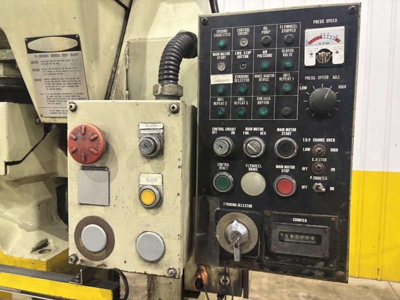 60-TON KOMATSU OBS60–2 GAP-FRAME STAMPING PRESS. STOCK # 0666825