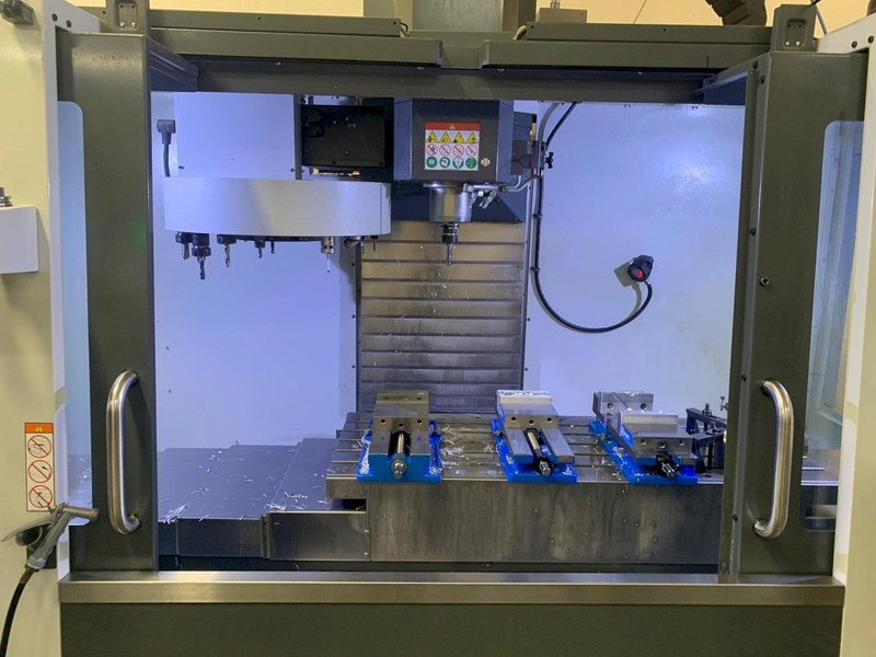 2018 HAAS VF-4 Vertical Machining Center