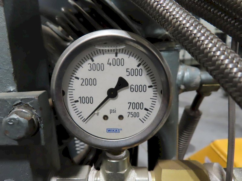 Ingersoll Rand 223X5 High Pressure Piston Compressor 3000 PSI Max Capacity, Used for Scuba Tanks and Other High Pressure Needs- Auction Item