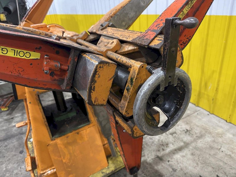 2500 LBS X 12&quot; COOPER WEYMOUTH DOUBLE END PULL-OFF COIL REEL UNCOILER: STOCK #22617