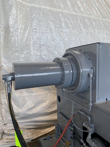 20,000 LB  X 48&quot; DAHLSTROM 20H-48-2024 MOTORIZED UNCOILER. STOCK # 0206322