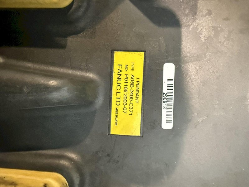 FANUC M-6iB/20 6 AXIS ROBOT W/ R-J3IB CONTROLLER. STOCK # 1005624