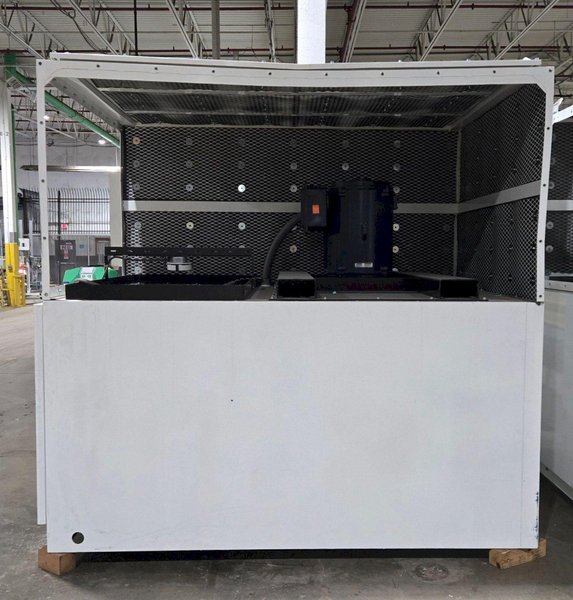 ROBOVENT NICE FILTERED EXHAUST SYSTEM WELDING/FUMES/DUST USED