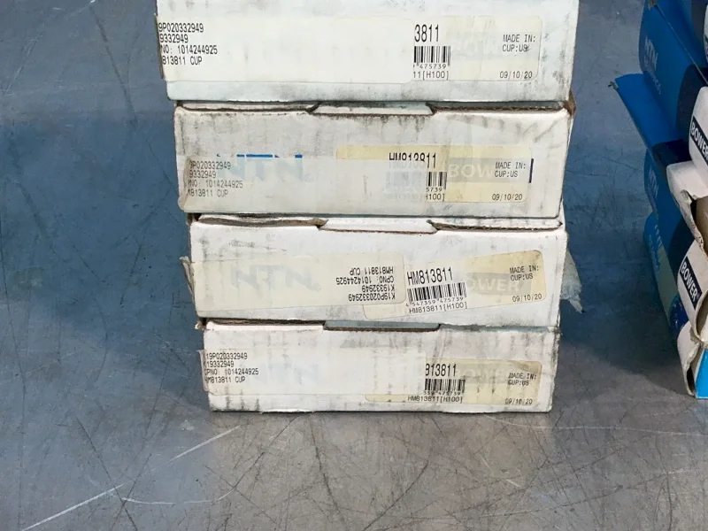 NTN ROLLER BEARING CUPS  -  HM813811