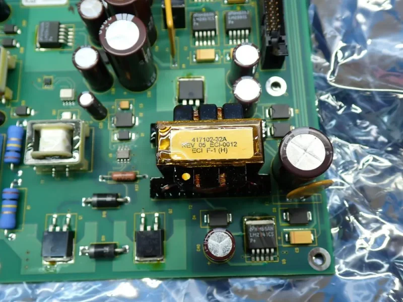 RELIANCE ELECTRIC LIQUIFLO DC BUS CONTROL BOARD W/ 417102-32A TRANSFORMER  -  179069